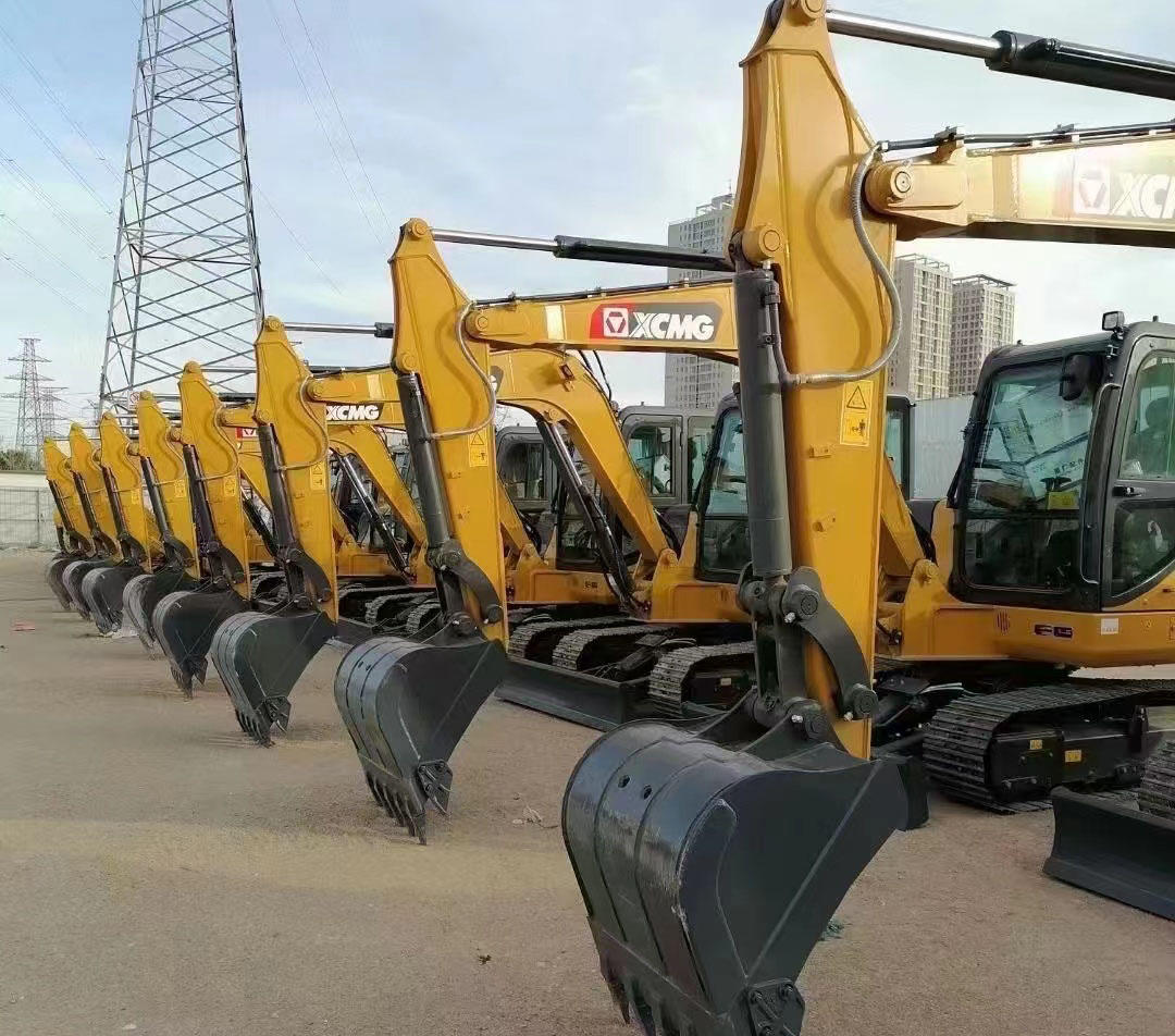 息县挖掘机培训电话